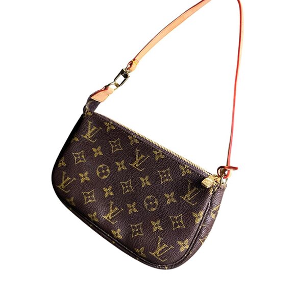 Louis Vuitton Accessories pochette Authentic - Picture 2 of 8